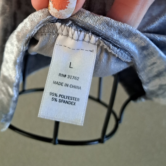 Velour like Silver dress size large. - Picture 3 of 3